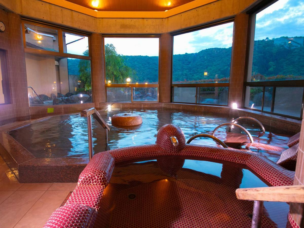 Iwakuni Kokusai Kanko Hotel Extérieur photo